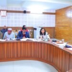 जिलाधिकारी ने ली जल जीवन मिशन की समीक्षा बैठक, पेयजल से जुड़ी शिकायतों पर रहा फोकस