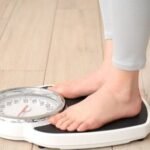 क्या तेजी से वजन घटना कैंसर का संकेत हो सकता है? आइये जानते हैं क्या कहते हैं स्वास्थ्य विशेषज्ञ