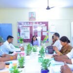 केंद्रीय विद्यालय को आदर्श शिक्षण संस्थान बनाने की दिशा में पहल, जिलाधिकारी ने विद्यालय प्रबंधन समिति की बैठक में व्यवस्थाओं का लिया व्यापक जायज़ा