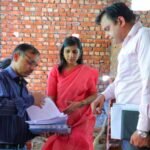 गरुड़चट्टी-नीलकंठ मोटर मार्ग का पैचवर्क हर हाल में 15 मई तक पूरा करें अधिकारी— डीएम